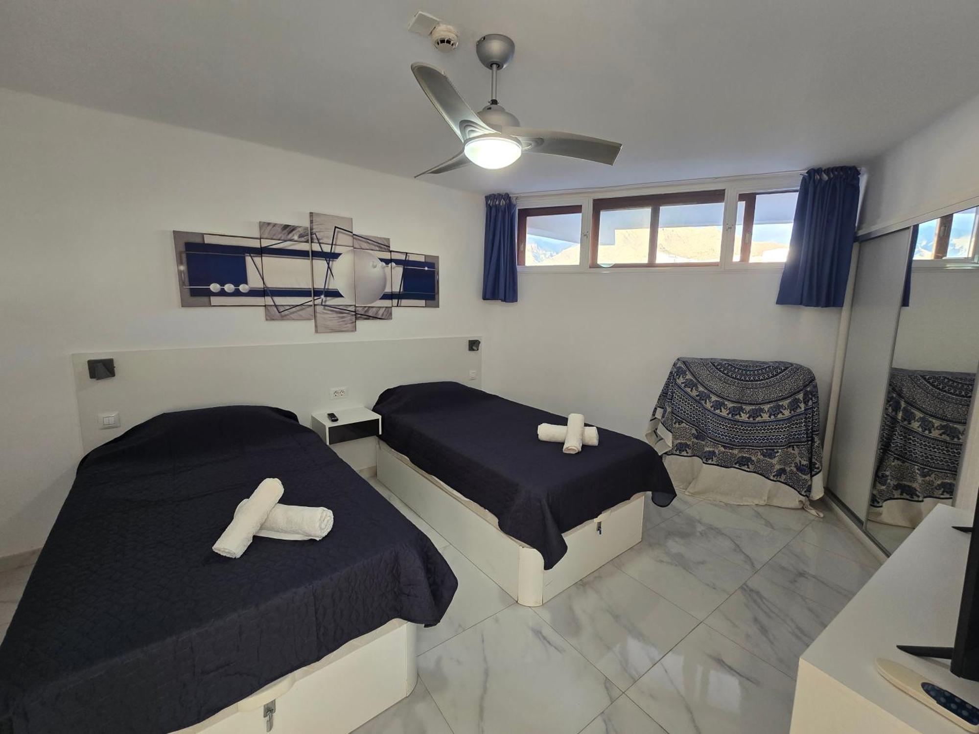 Aqua Sun Los Geranios By Helloapartments Costa Adeje  Exterior photo