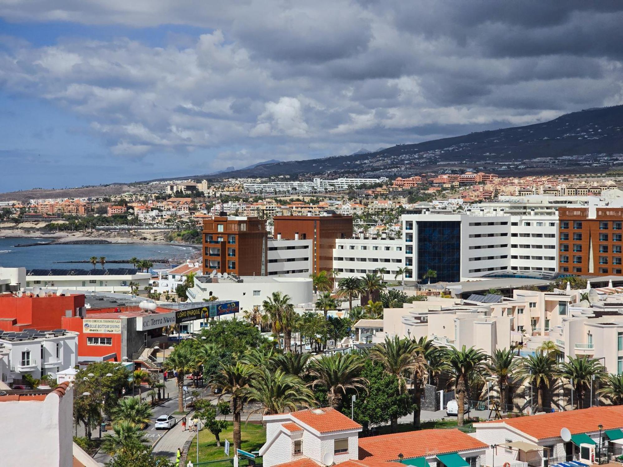 Aqua Sun Los Geranios By Helloapartments Costa Adeje  Exterior photo