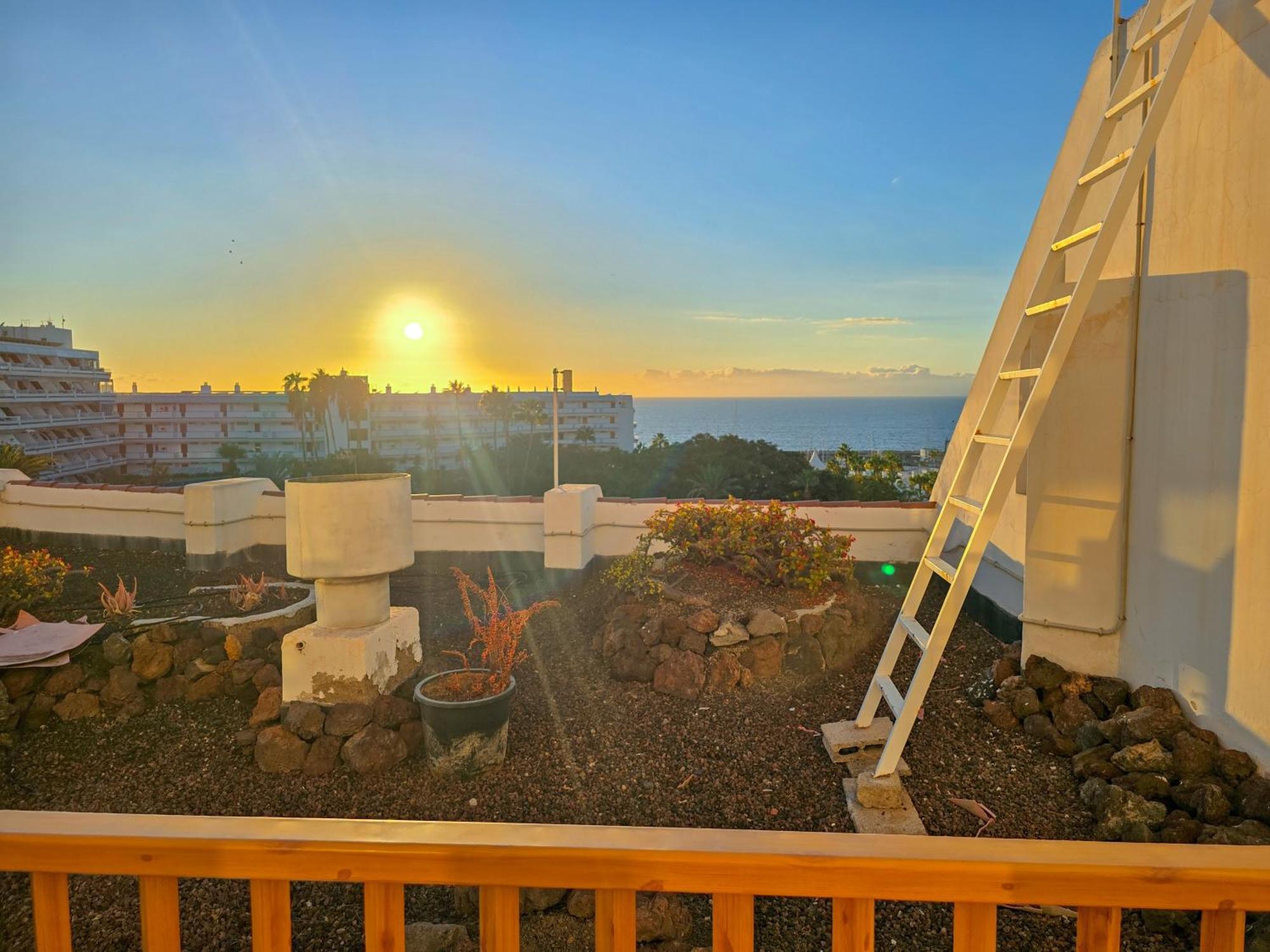 Aqua Sun Los Geranios By Helloapartments Costa Adeje  Exterior photo